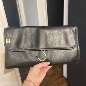 Beis NWT The Hanging Jewelry Case